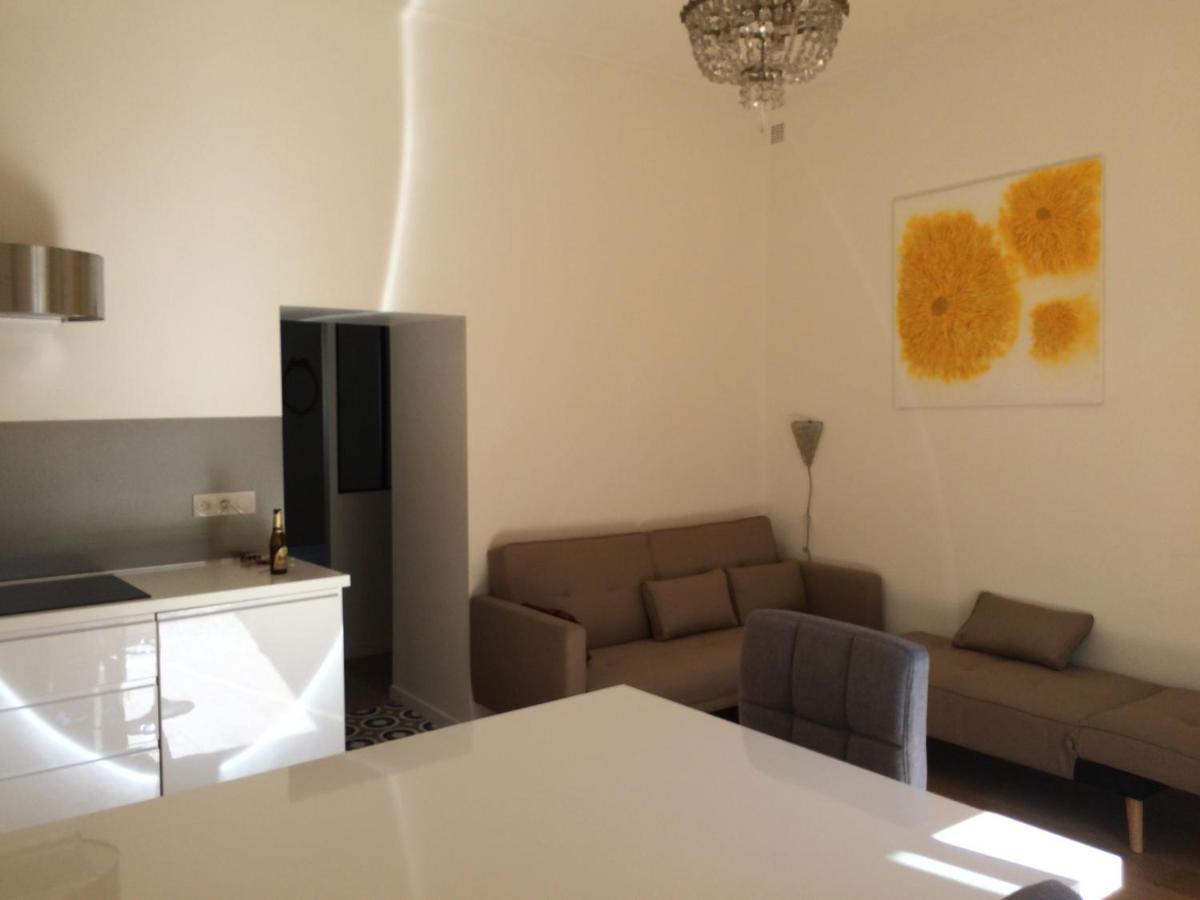 La Maison Du Rouge Gorge Apartment
